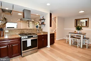 13703 Lynncroft Dr, Chantilly, VA 20151 - Photo 9