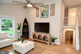 13703 Lynncroft Dr, Chantilly, VA 20151 - Photo 15