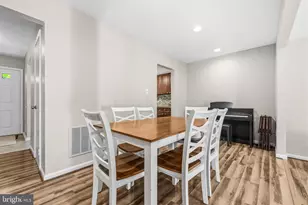 5002 McFarland Dr, Fairfax, VA 22032 - Photo 9