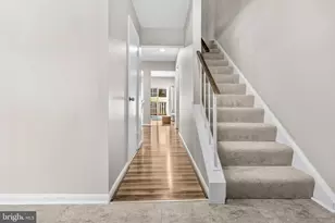 5002 McFarland Dr, Fairfax, VA 22032 - Photo 3
