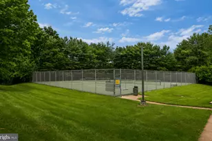 13564 Cobra Dr, Herndon, VA 20171 - Photo 39