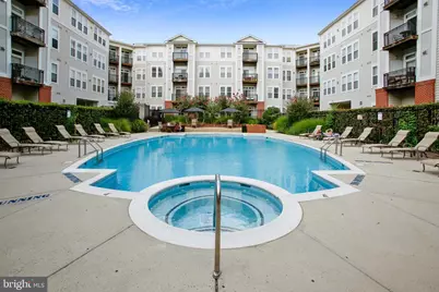 2665 Prosperity Avenue #447, Fairfax, VA 22031 - Photo 5
