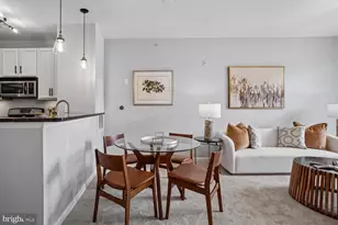 2665 Prosperity Ave, Fairfax, VA 22031 - Photo 9