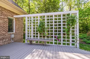2402 Oakmont Ct, Oakton, VA 22124 - Photo 83