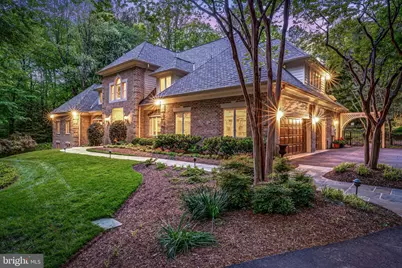 2402 Oakmont Court, Oakton, VA 22124 - Photo 7