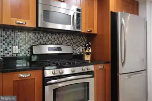 2451 Midtown Ave, Alexandria, VA 22303 - Photo 7