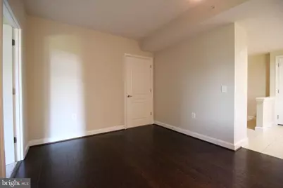 2451 Midtown Avenue #305, Alexandria, VA 22303 - Photo 9