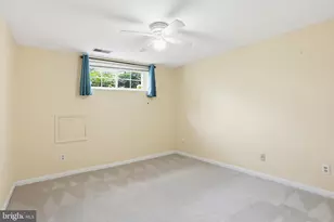 6891 Signature Cir, Alexandria, VA 22310 - Photo 33