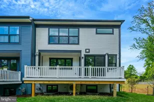 9418 Dandelion Dr, Lorton, VA 22079 - Photo 5