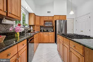 9103 Lynchburg Ct, Fairfax, VA 22032 - Photo 13