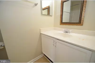 6228 Walkers Croft Way Walkers Croft, Alexandria, VA 22315 - Photo 15