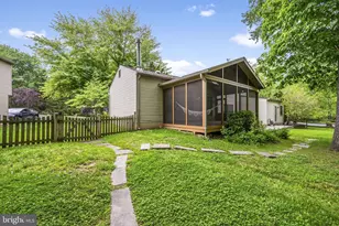 12484 Wendell Holmes Rd, Herndon, VA 20171 - Photo 57