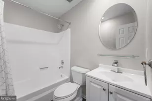 12484 Wendell Holmes Rd, Herndon, VA 20171 - Photo 31