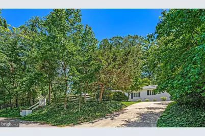 8601 Mount Zephyr Drive, Alexandria, VA 22309 - Photo 37