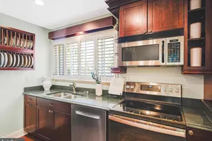 8601 Mt Zephyr Dr, Alexandria, VA 22309 - Photo 25