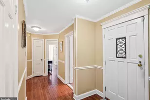 8601 Mt Zephyr Dr, Alexandria, VA 22309 - Photo 9