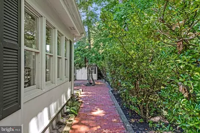 8601 Mount Zephyr Drive, Alexandria, VA 22309 - Photo 33