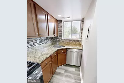 3700 N Rosser Street #204, Alexandria, VA 22311 - Photo 9