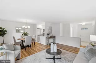 1827 Abbotsford Dr, Vienna, VA 22182 - Photo 13