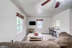 2425 Fort Dr, Alexandria, VA 22303 - Photo 5