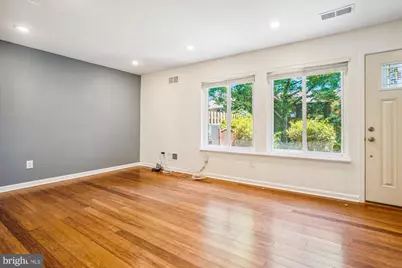 9082 Arlington Boulevard, Fairfax, VA 22031 - Photo 5