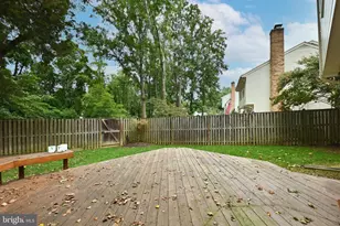 10048 Wood Sorrels Ln, Burke, VA 22015 - Photo 37