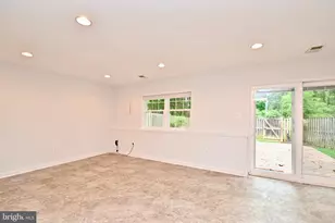 10048 Wood Sorrels Ln, Burke, VA 22015 - Photo 29
