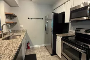 12359 Strong Ct, Fairfax, VA 22033 - Photo 5