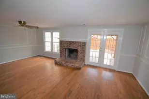 8243 Cedar Landing Ct, Alexandria, VA 22306 - Photo 7