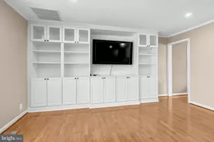 3525 Devon Dr, Falls Church, VA 22042 - Photo 13