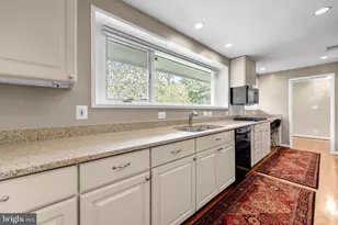 3525 Devon Dr, Falls Church, VA 22042 - Photo 15