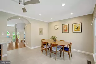 5757 Governors Pond Cir, Alexandria, VA 22310 - Photo 11