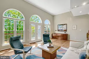 5757 Governors Pond Cir, Alexandria, VA 22310 - Photo 5