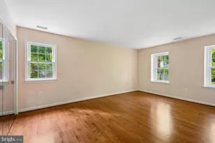 10802 Dayflower Ct, Reston, VA 20191 - Photo 17