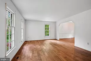 10802 Dayflower Ct, Reston, VA 20191 - Photo 3