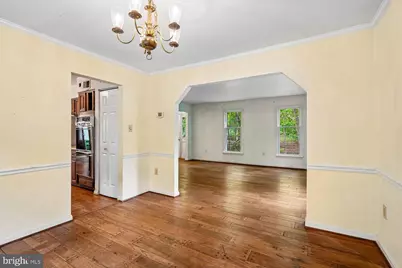 10802 Dayflower Court, Reston, VA 20191 - Photo 7
