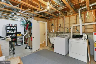 9694 Poindexter Ct, Burke, VA 22015 - Photo 31