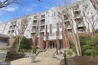 1641 International Drive #114, McLean, VA 22102 - Photo 3