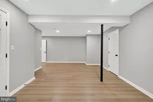 6116 Oakengate Way, Centreville, VA 20120 - Photo 43