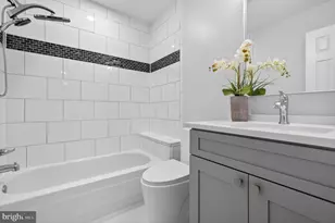 6116 Oakengate Way, Centreville, VA 20120 - Photo 37