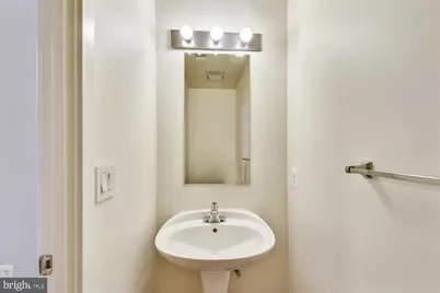 4480 Market Commons Drive #305, Fairfax, VA 22033 - Photo 17
