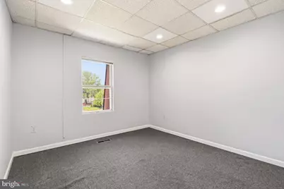 8212 Old Courthouse Road #2, Vienna, VA 22182 - Photo 19