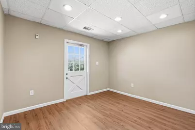 8212 Old Courthouse Road #2, Vienna, VA 22182 - Photo 9