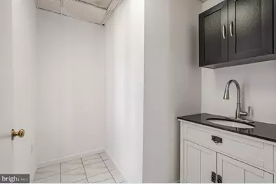 8212 Old Courthouse Road #2, Vienna, VA 22182 - Photo 17
