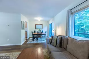 11917 Barrel Cooper Ct, Reston, VA 20191 - Photo 15