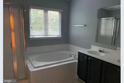 13689 Saint Johns Wood Place, Herndon, VA 20171 - Photo 7