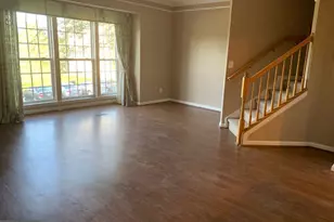 13689 St Johns Wood Pl, Herndon, VA 20171 - Photo 11