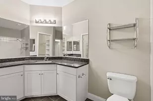 12155 Penderview Terrace, Fairfax, VA 22033 - Photo 17