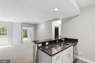 12155 Penderview Terrace, Fairfax, VA 22033 - Photo 5