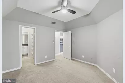 12155 Penderview Terrace #823, Fairfax, VA 22033 - Photo 13